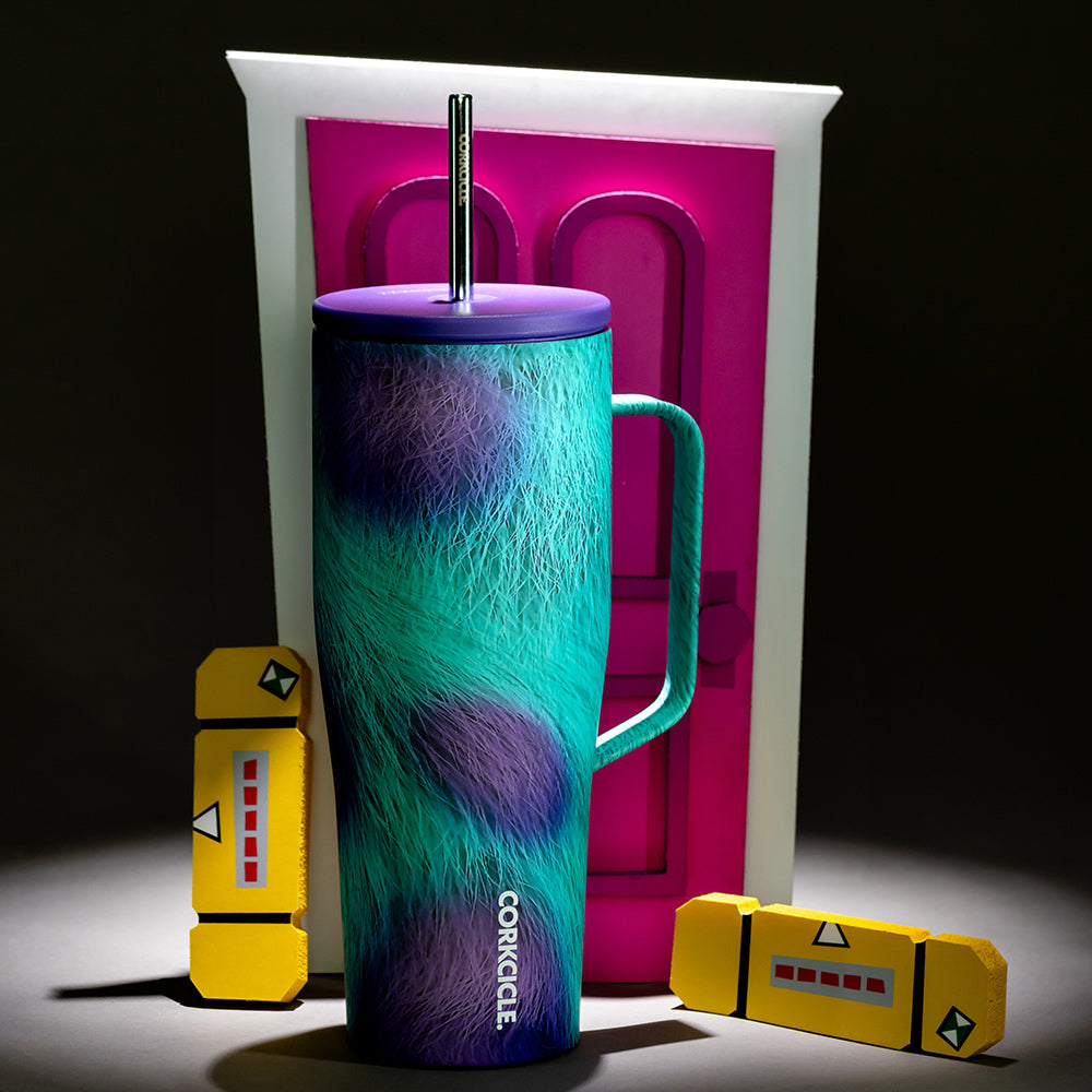 disney-pixar-cold-cup-xl-a6 MonstersInc-Lifestyle-PDP2.jpg